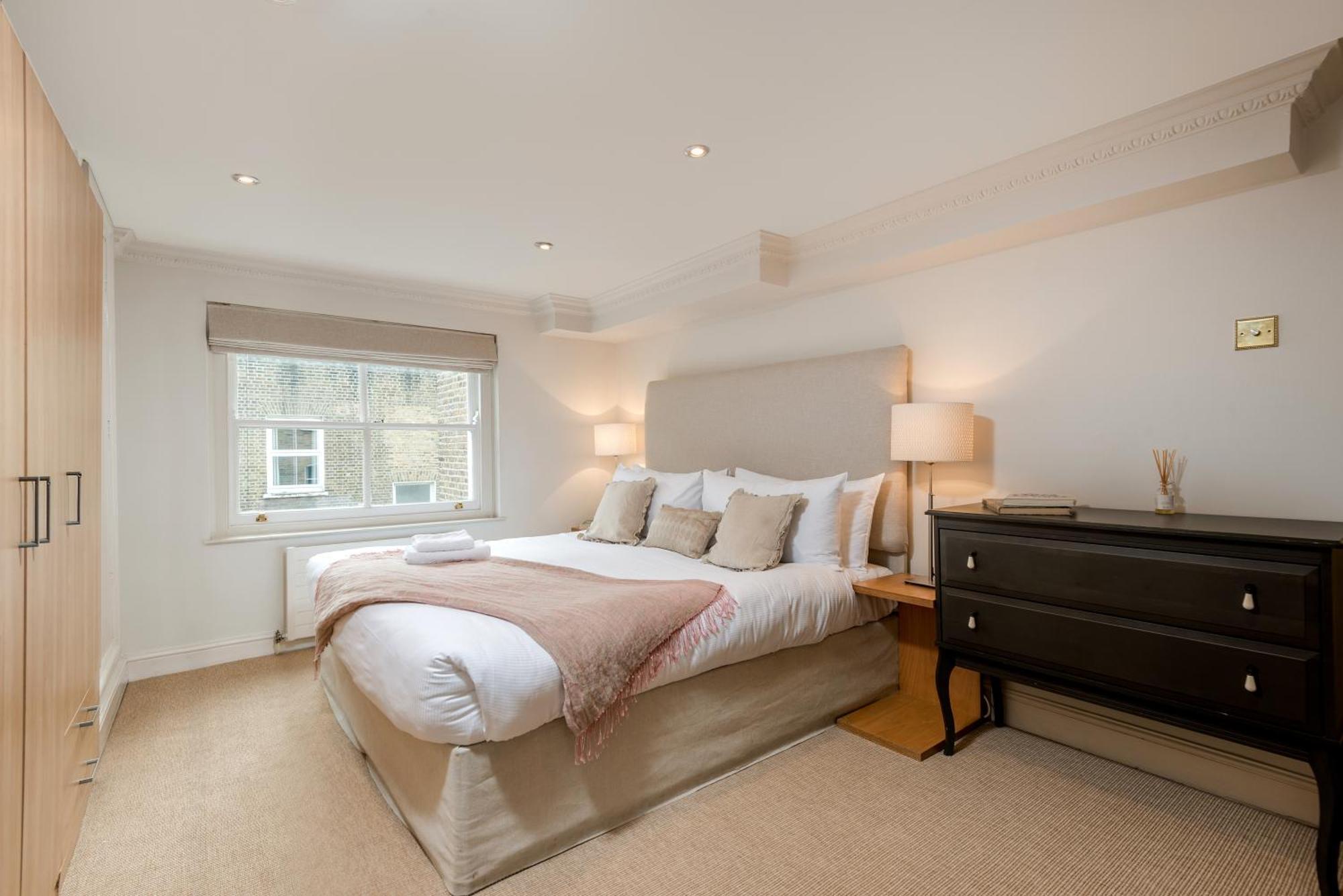 Spacious, Calm One Bedroom London Bagian luar foto